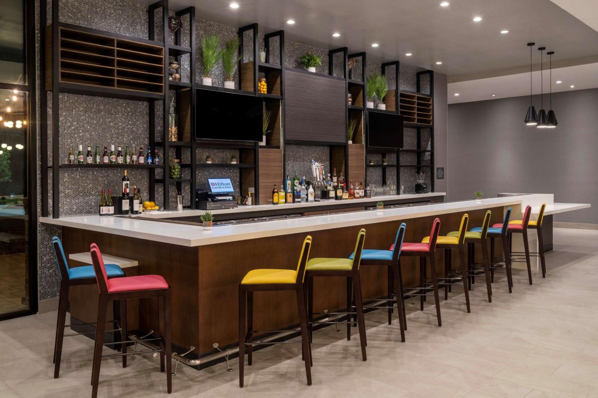 Hilton Garden Inn Pomona, Ca מראה חיצוני תמונה