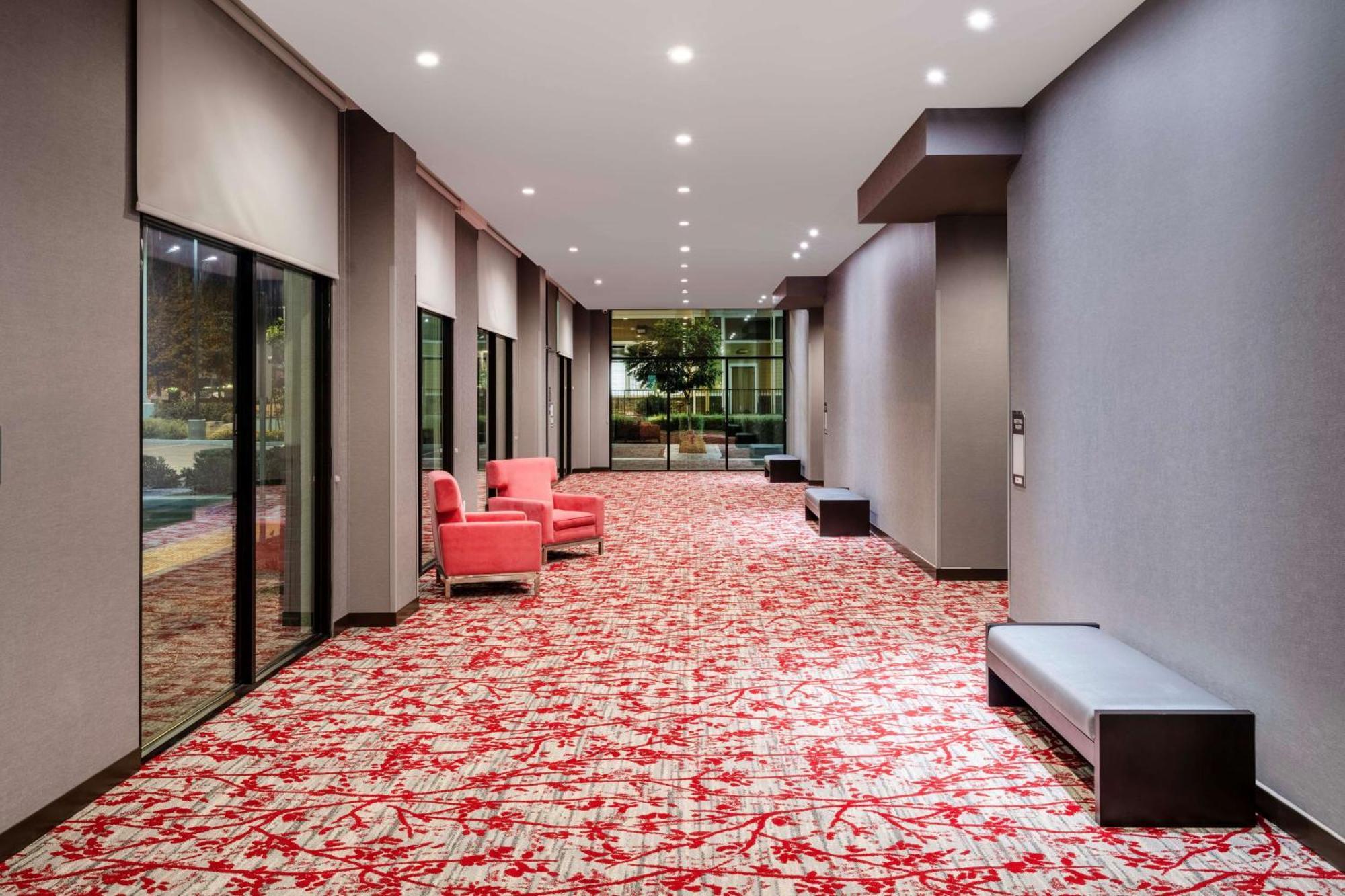 Hilton Garden Inn Pomona, Ca מראה חיצוני תמונה