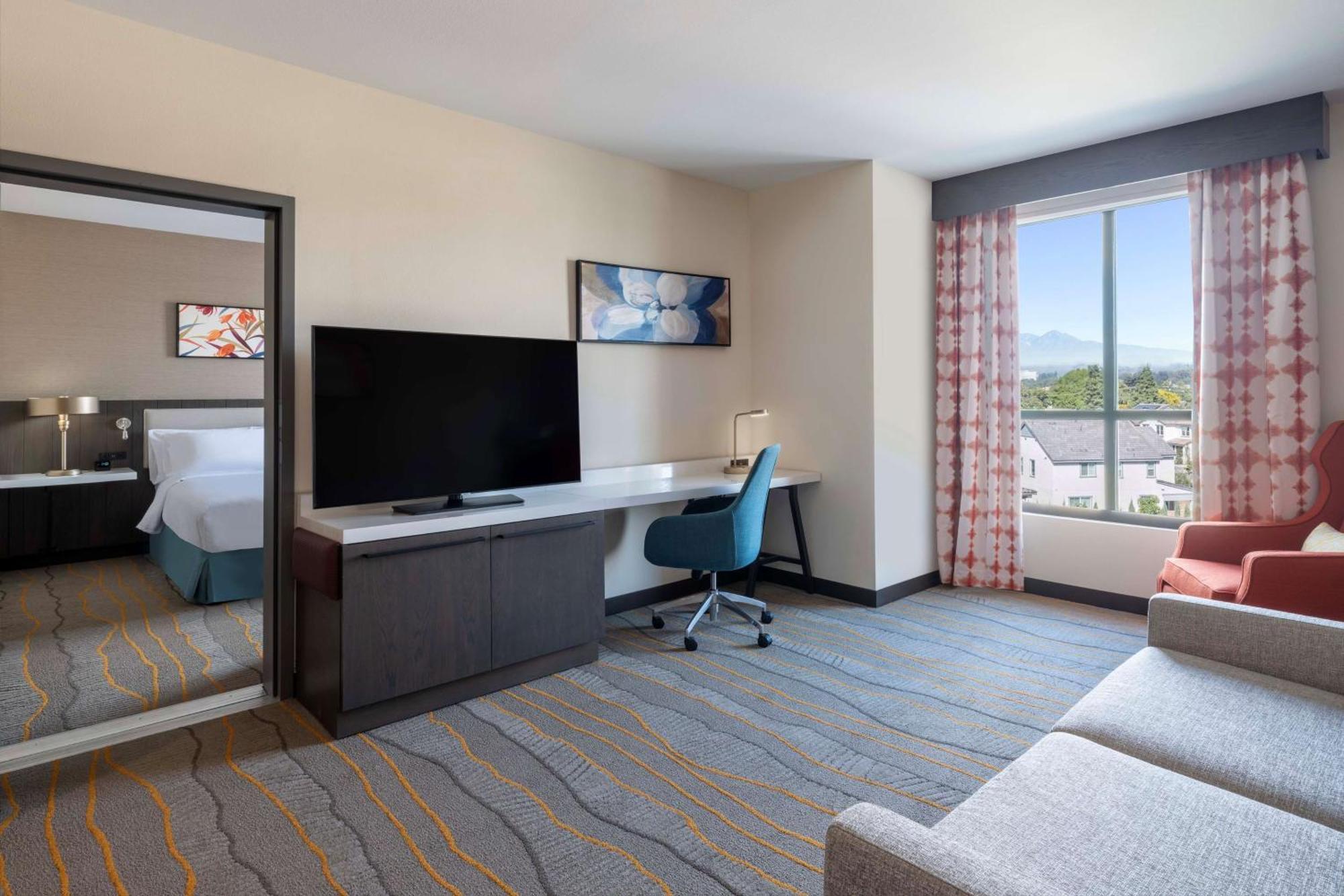 Hilton Garden Inn Pomona, Ca מראה חיצוני תמונה